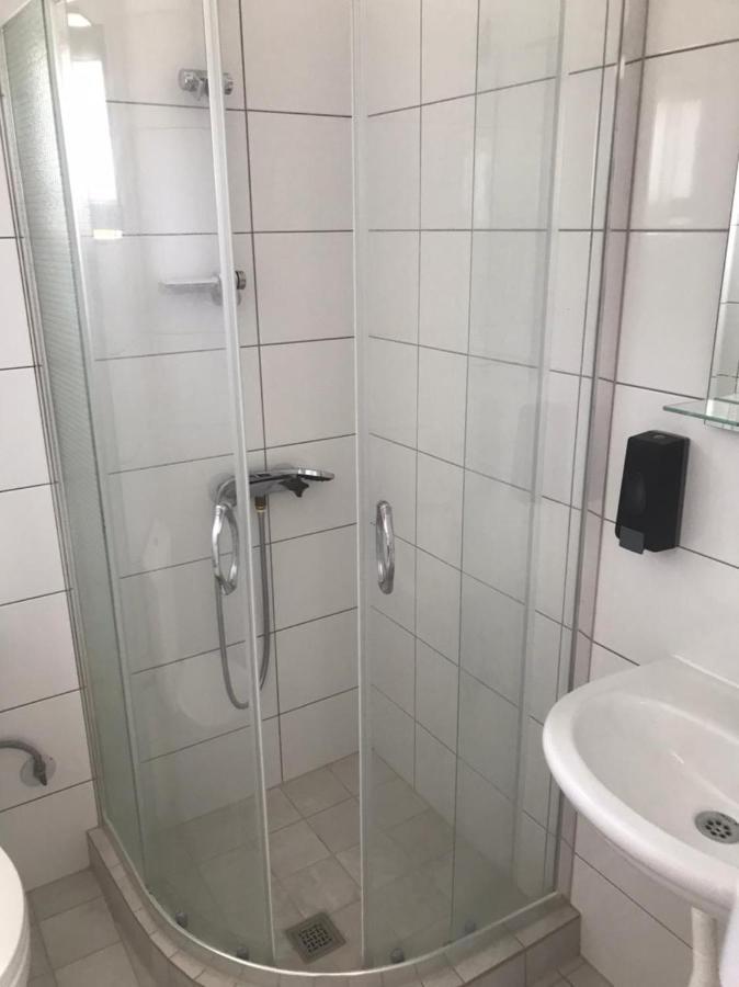 Villa John Borsh Zewnętrze zdjęcie